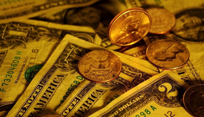 اولین قیمت دلار و طلا در هفته میلادی / طلا به بالاترین سطح ۸ سال اخیر رسید